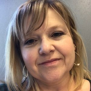 Meet your Posher, Lacy